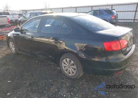 2013 Volkswagen Jetta 2.0L S z USA, uszkodzony, nr VIN 3VW2K7AJ1DM295919